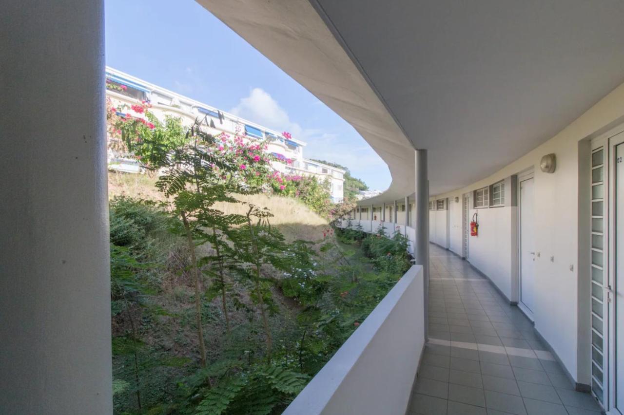 Un Pied-A-Terre Face A La Marina Apartment Le Marin Exterior foto