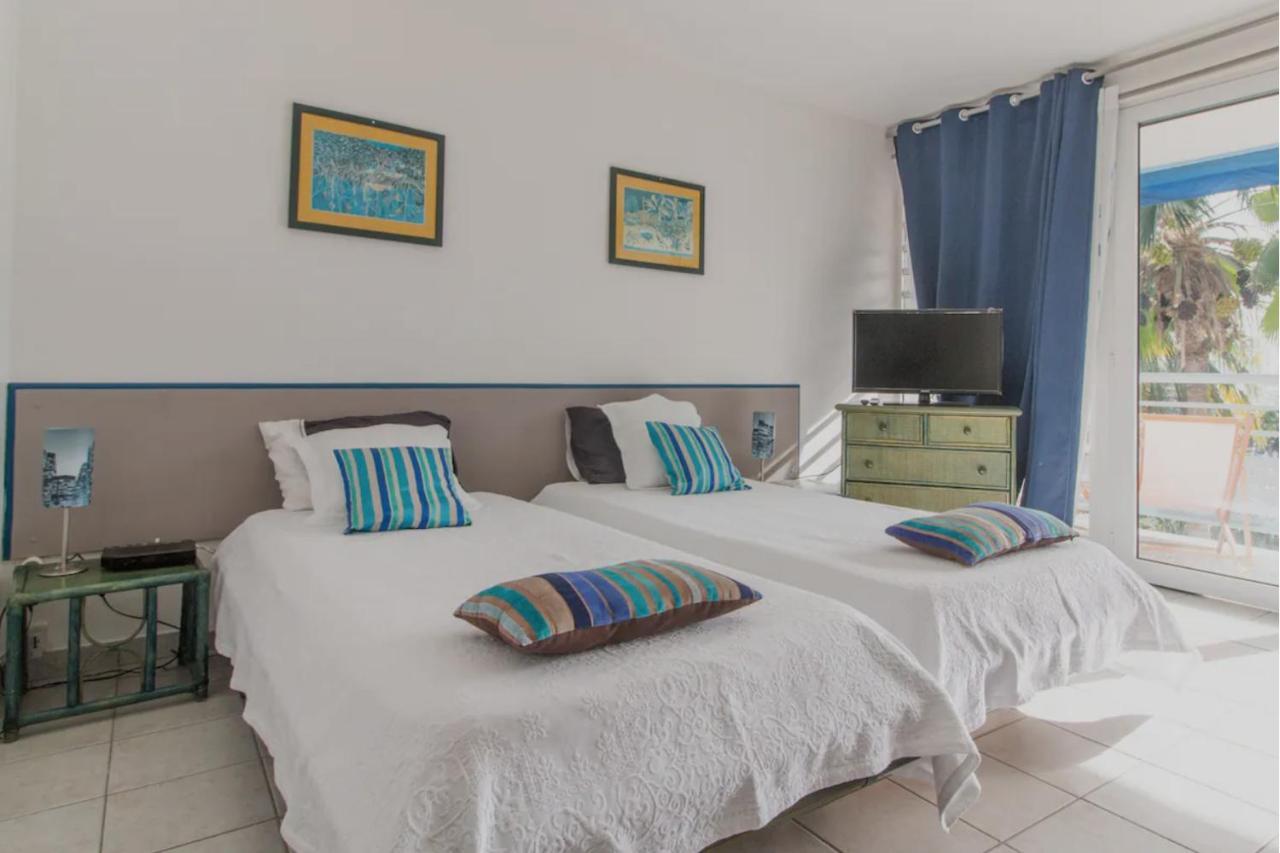 Un Pied-A-Terre Face A La Marina Apartment Le Marin Exterior foto